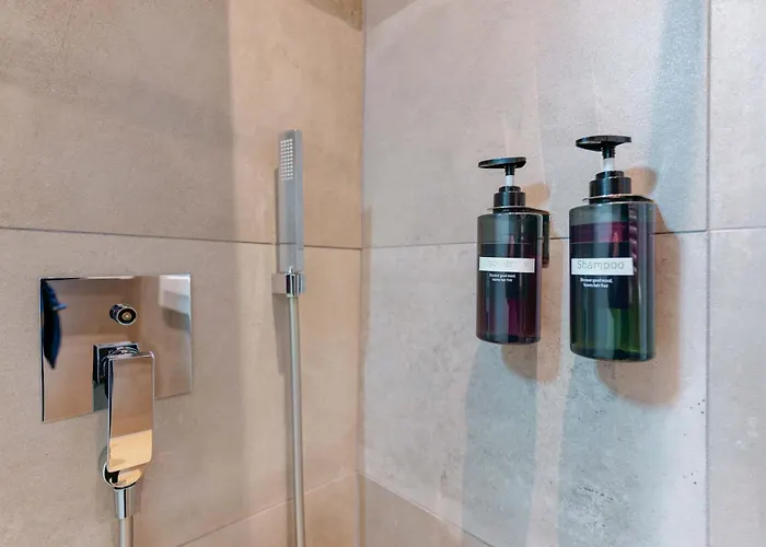 Sette Chiese By Lesdomus بولونيا