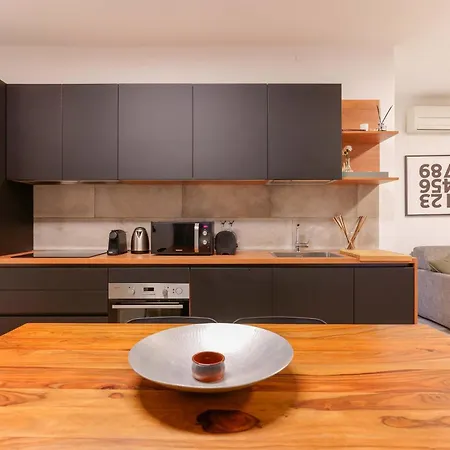 Sette Chiese By Lesdomus *